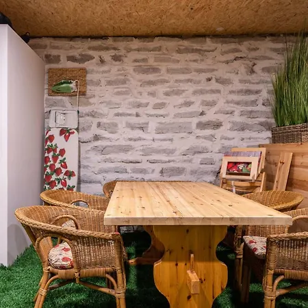 キャンプ場 シティー センター ガーデン キャンピング