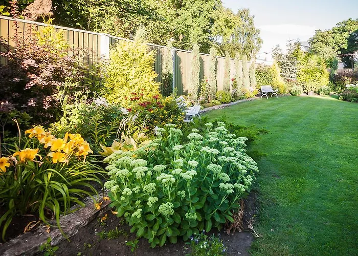 City Center Garden Camping