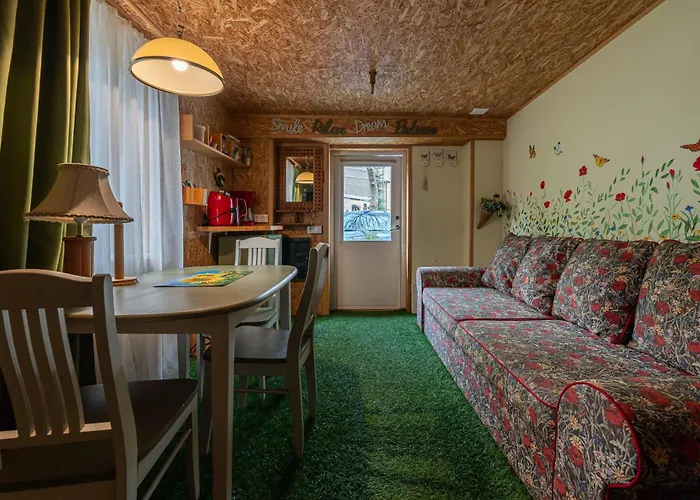 Center Garden אתר קמפינג טאלין