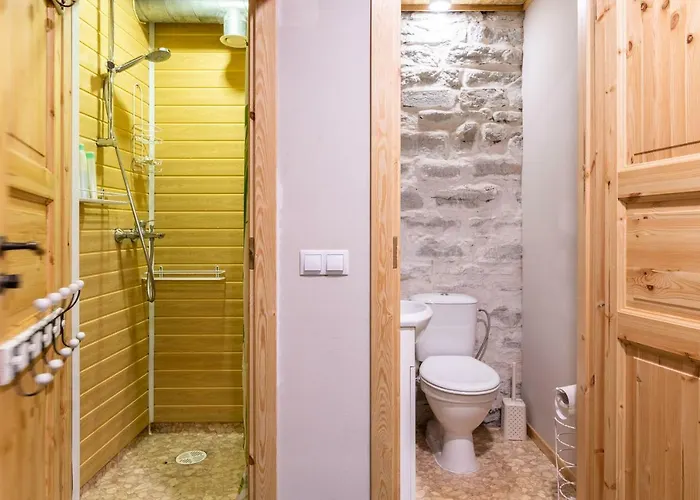 Center Garden אתר קמפינג טאלין