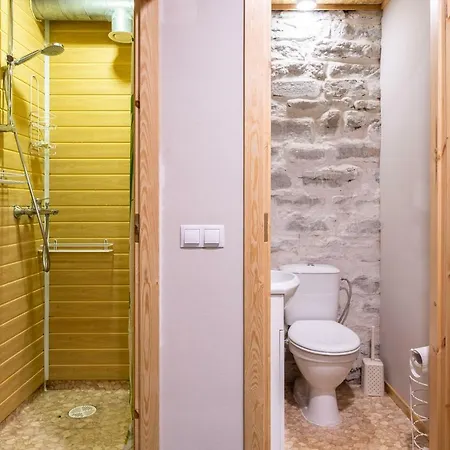 Center Garden אתר קמפינג טאלין