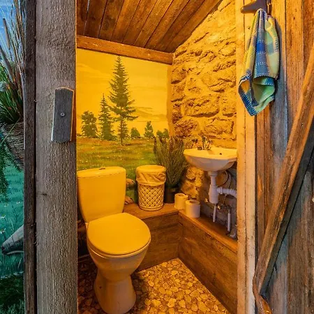 Center Garden אתר קמפינג