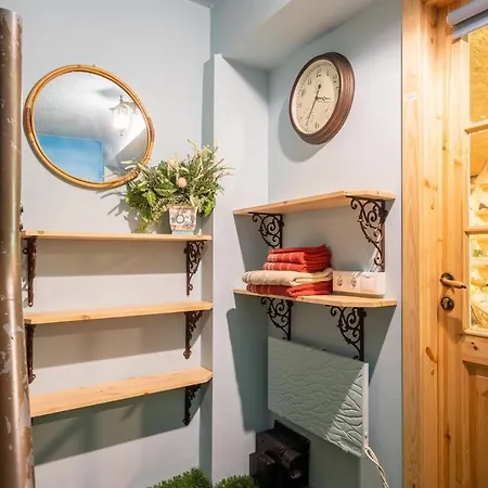 אתר קמפינג Center Garden *