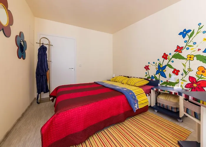 Campsite City Center Garden Camping