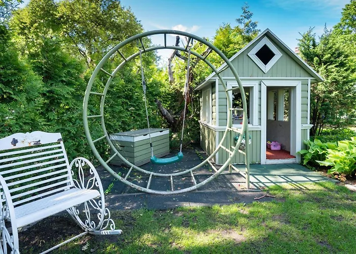 City Center Garden Camping Campsite